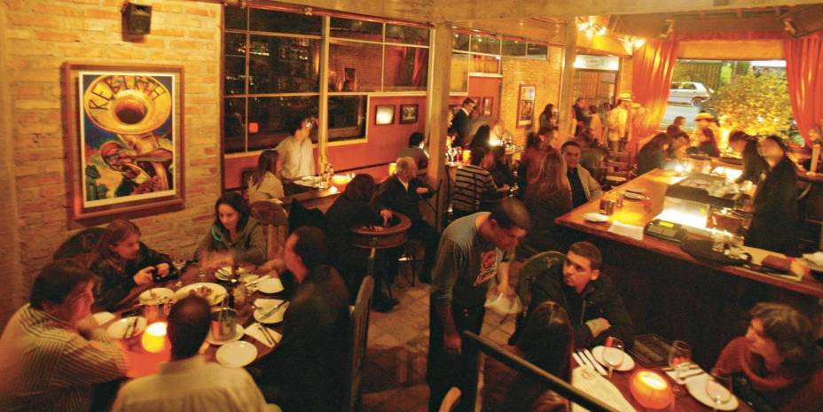 Ambiente do Madeleine: música ao vivo à luz de velas Ambiente do Madeleine: música ao vivo à luz de velas