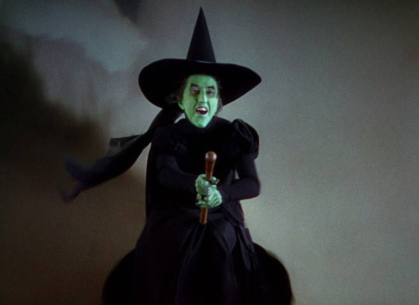 Foi um dos primeiros filmes a usar cenas coloridas Foi um dos primeiros filmes a usar cenas coloridas