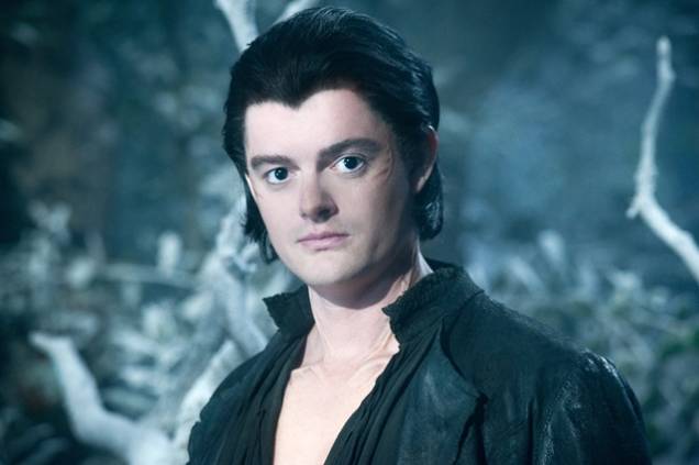 Malévola: o ator Sam Riley interpreta o personagem Diaval Malévola: o ator Sam Riley interpreta o personagem Diaval