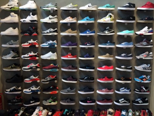 Maze: grande variedade de tênis moderninhos Maze: grande variedade de tênis moderninhos