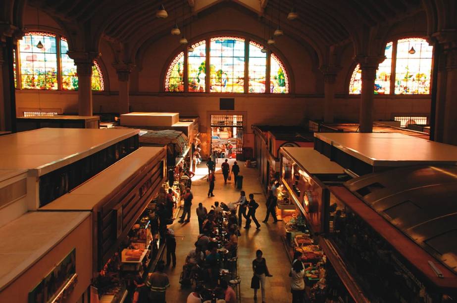 Mercadão: boxes de frutas, queijos e outros itens Mercadão: boxes de frutas, queijos e outros itens