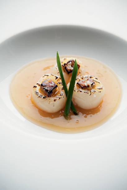 Lichia recheada de foie gras Lichia recheada de foie gras