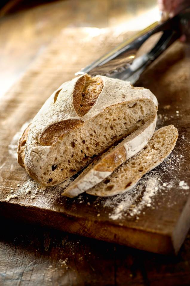 Pão miche: feito de centeio e com aparência rústica Pão miche: feito de centeio e com aparência rústica
