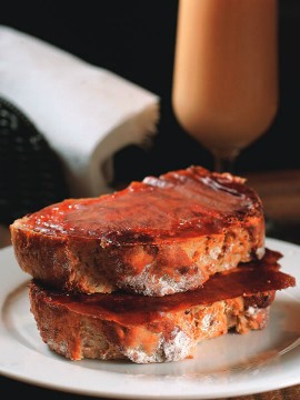 Pão com requeijão tostado Pão com requeijão tostado