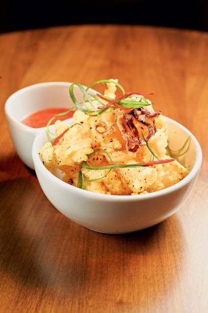 Lula crocante e molho agridoce de pimenta Lula crocante e molho agridoce de pimenta