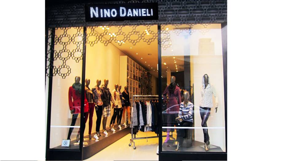 Loja na Rua José Paulino n°588 - Bom Retiro Loja na Rua José Paulino n°588 - Bom Retiro