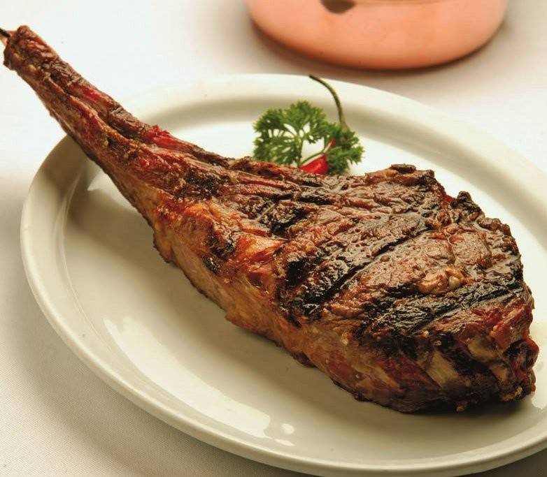 Prime-rib e a batata rústica Prime-rib e a batata rústica