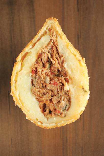 Coxinhas: de carne Coxinhas: de carne