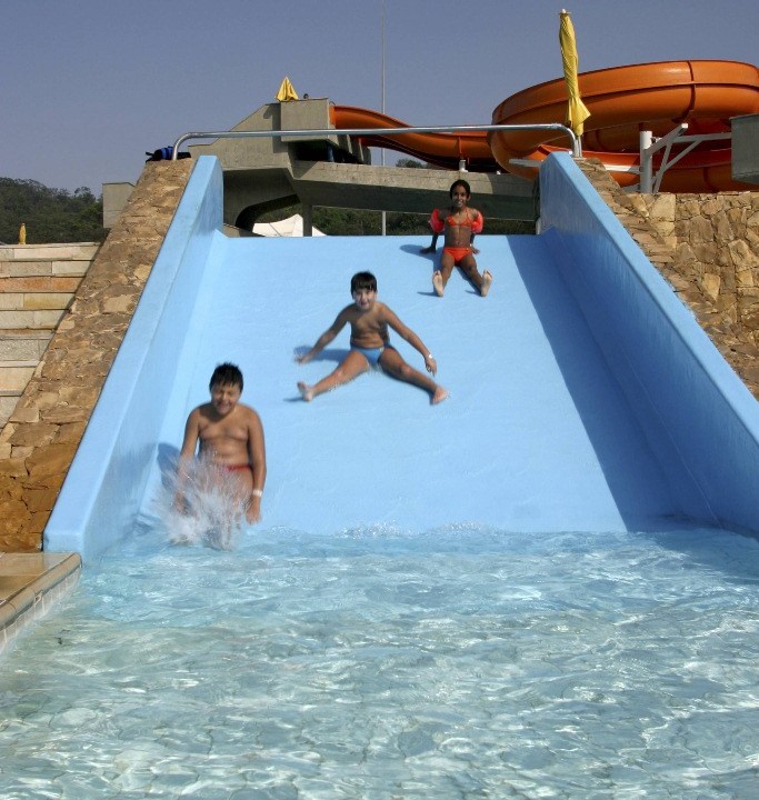 parque-aquatico-do-sesc-itaquera-daniela-tovianski.jpeg