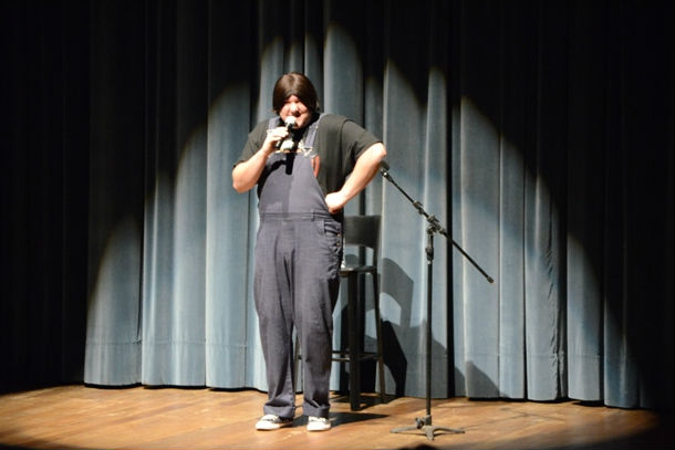 Rodrigo Cáceres, do grupo Pay Per Riu, faz sua imitação do personagem Zacarias, de "Os Trapalhões". Rodrigo Cáceres, do grupo Pay Per Riu, faz sua imitação do personagem Zacarias, de "Os Trapalhões".