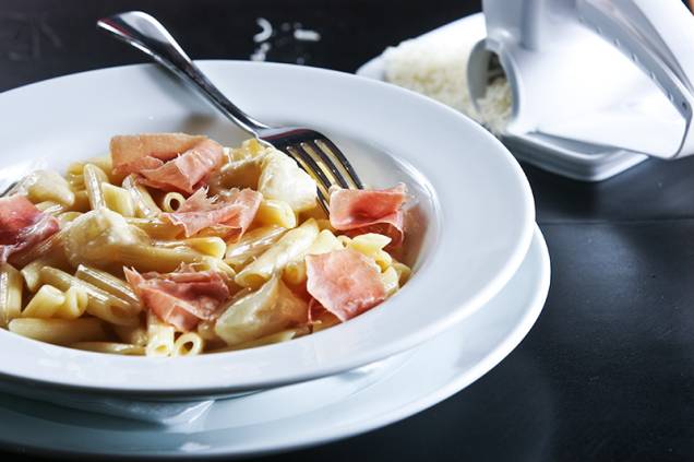 Penne de melão e presunto cru Penne de melão e presunto cru
