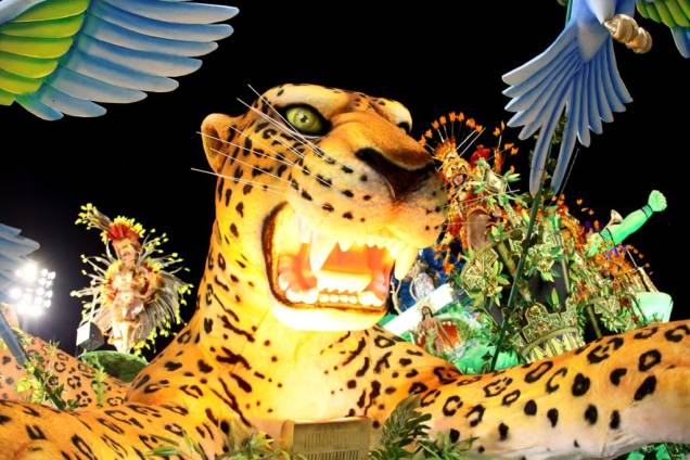 Peruche: escola foi uma das campeãs do grupo de acesso do Carnaval 2010 Peruche: escola foi uma das campeãs do grupo de acesso do Carnaval 2010