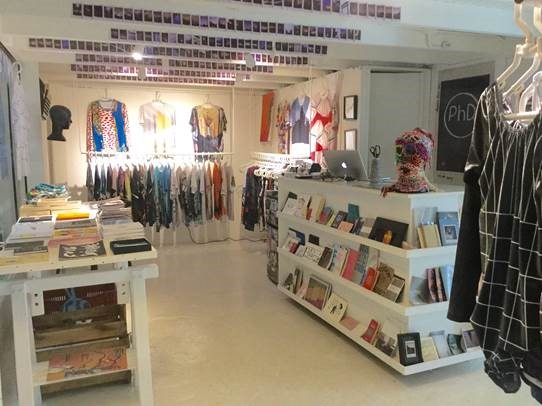 PHD Galeria