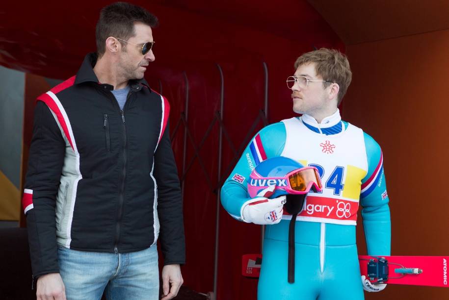 Voando Alto: longa inspirado em um caso real de um improvável saltador de esqui Voando Alto: longa inspirado em um caso real de um improvável saltador de esqui