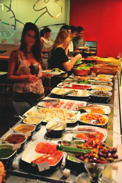 Mesa fria do Piola: pequena e bem cuidada Mesa fria do Piola: pequena e bem cuidada