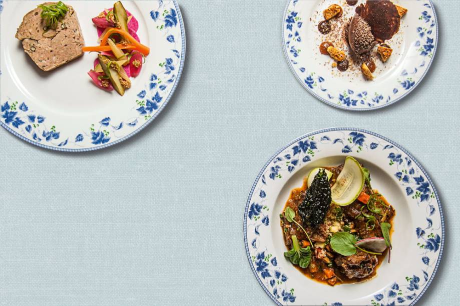 Menu executivo: Terrine (ponto de partida), Cordeiro (com cuscuz marroquino) e de sobremesa musse de chocolate Menu executivo: Terrine (ponto de partida), Cordeiro (com cuscuz marroquino) e de sobremesa musse de chocolate