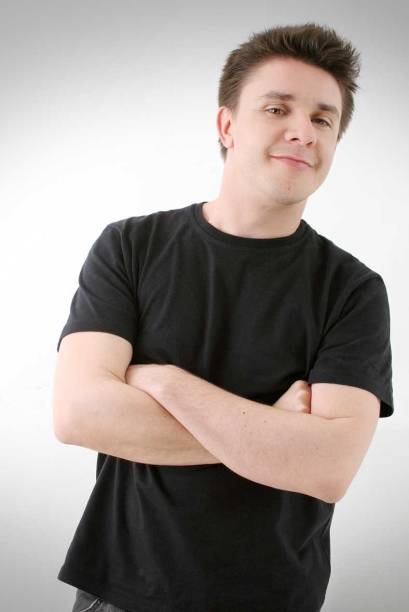 O comediante Oscar Filho, que interpreta um dos vilões na trama O comediante Oscar Filho, que interpreta um dos vilões na trama