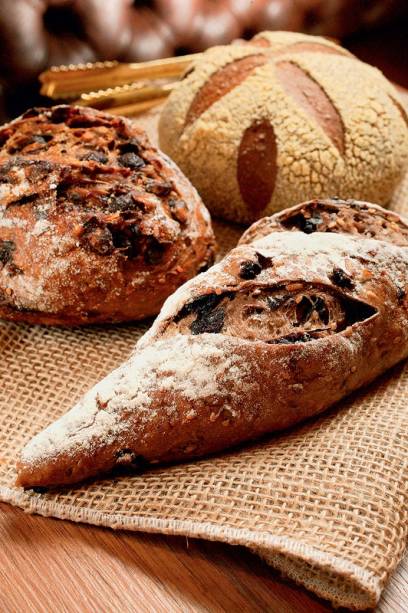 Pão com chocolate, com uva-passa e australiano: pedidas caprichadas Pão com chocolate, com uva-passa e australiano: pedidas caprichadas