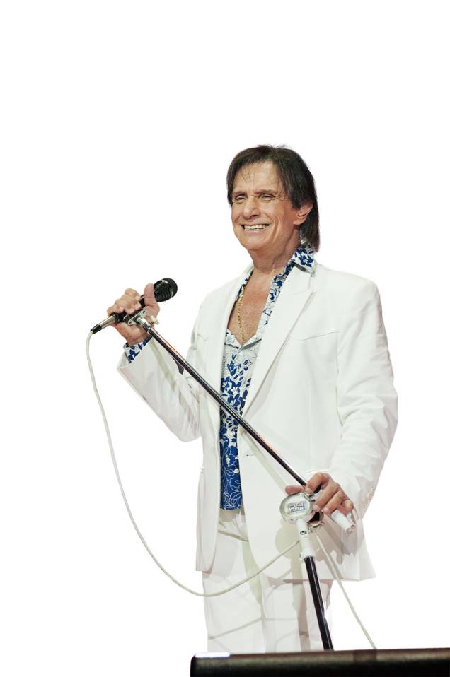 O cantor, de 75 anos: dez apresentações na cidade O cantor, de 75 anos: dez apresentações na cidade