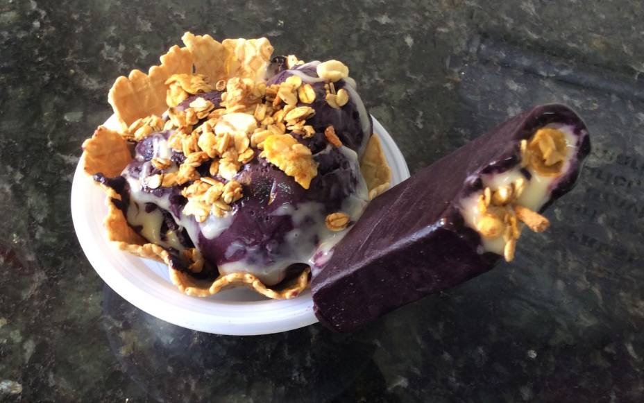 Sabor da Cor: mestiço (açaí com tapioca)