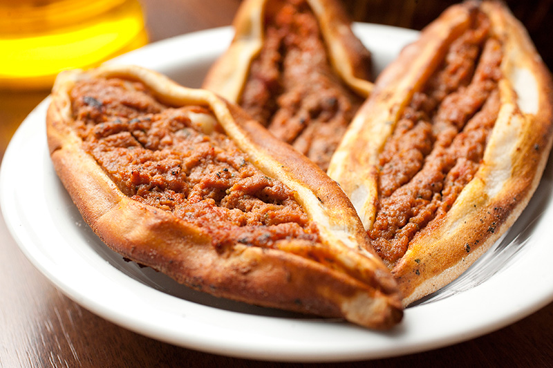 Pide ou esfiha aberta Pide ou esfiha aberta