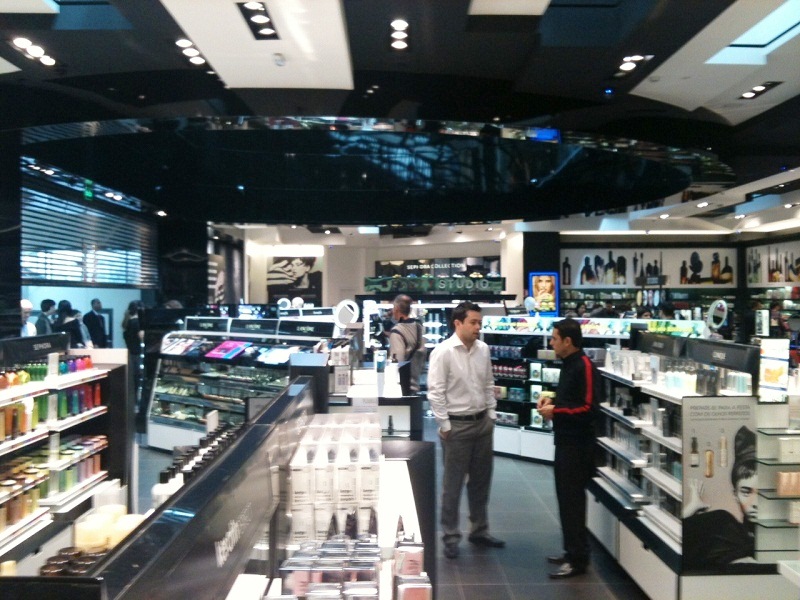 Sephora, do Shopping Eldorado: produtos para cuidados com a pele, maquiagens, unhas e perfumaria Sephora, do Shopping Eldorado: produtos para cuidados com a pele, maquiagens, unhas e perfumaria