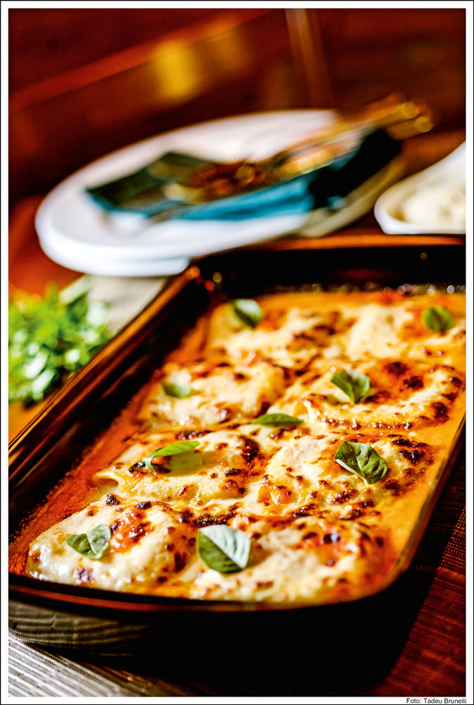 Italy – Shopping Market Place