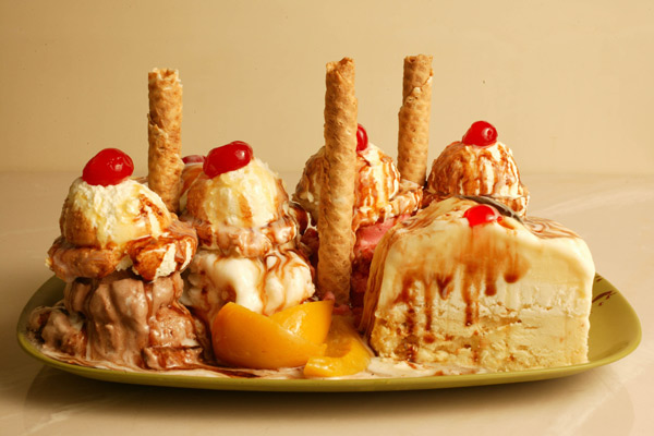 O sorvete Gigante, da Alaska: suficiente para até oito pessoas O sorvete Gigante, da Alaska: suficiente para até oito pessoas