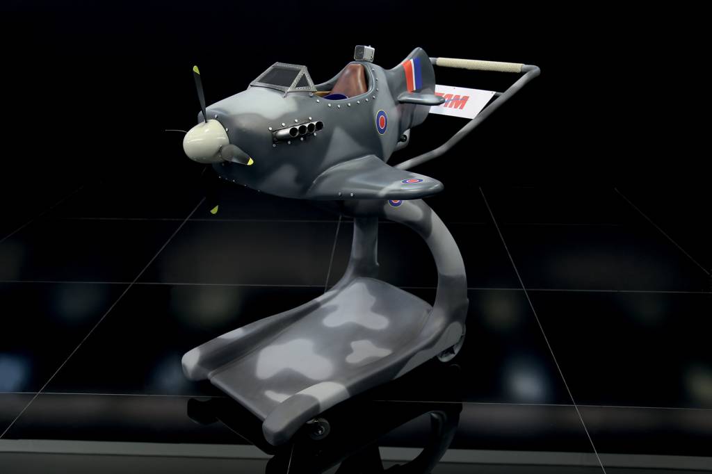 Réplica Supermarine Spitfire: caça britânico mais famoso da Segunda Guerra Mundial Réplica Supermarine Spitfire: caça britânico mais famoso da Segunda Guerra Mundial