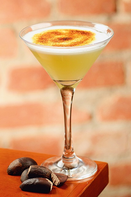 Suspiro martíni: lembra um pisco sour Suspiro martíni: lembra um pisco sour