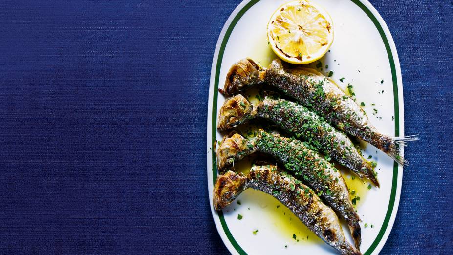Sardinhas frescas assadas na brasa do Taberna 474: simplicidade e sabor Sardinhas frescas assadas na brasa do Taberna 474: simplicidade e sabor