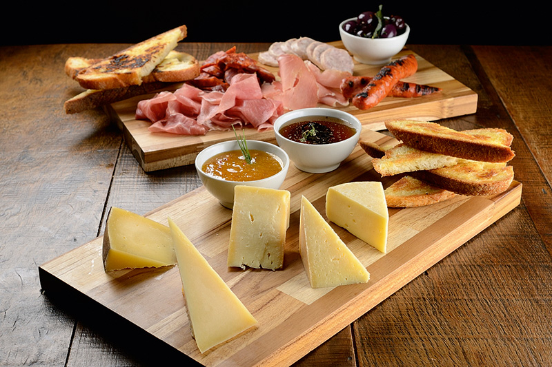 Tábua: porção de 200 gramas Tábua: porção de 200 gramas