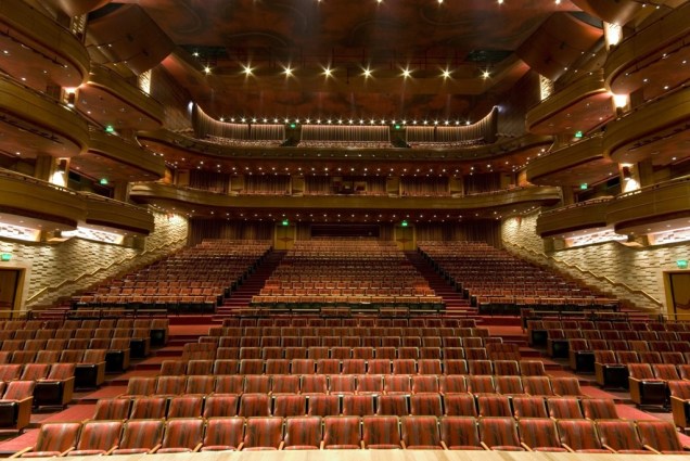 Teatro Bradesco: espaço para shows e peças oferece 1457 lugares Teatro Bradesco: espaço para shows e peças oferece 1457 lugares