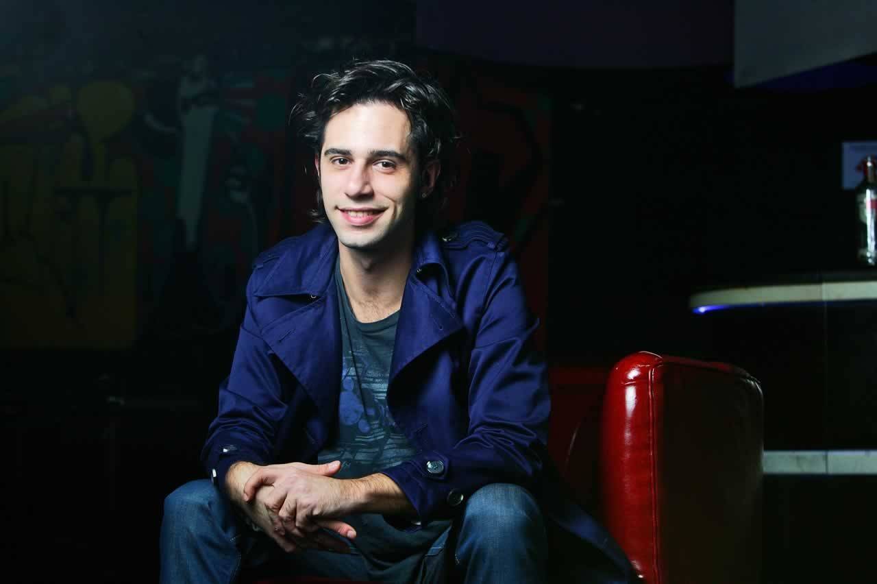 Thiago Pethit e Jaloo