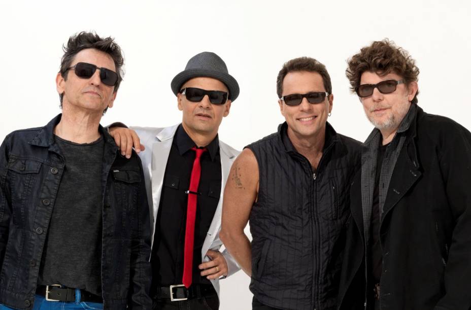 Titãs: Paulo Miklos, Sérgio Britto, Tony Bellotto e Branco Mello dão continuidade ao grupo Titãs: Paulo Miklos, Sérgio Britto, Tony Bellotto e Branco Mello dão continuidade ao grupo