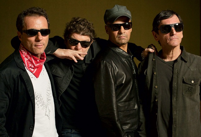 Sérgio Britto, Tony Bellotto, Paulo Miklos e Branco Mello: remanescentes Sérgio Britto, Tony Bellotto, Paulo Miklos e Branco Mello: remanescentes