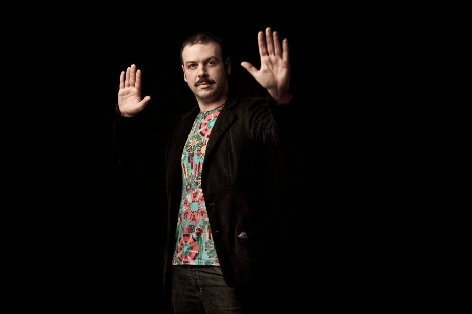 Tutu Moraes, idealizador e DJ da Santo Forte: samba, frevo e outros ritmos brasileiros estão garantidos na folia Tutu Moraes, idealizador e DJ da Santo Forte: samba, frevo e outros ritmos brasileiros estão garantidos na folia