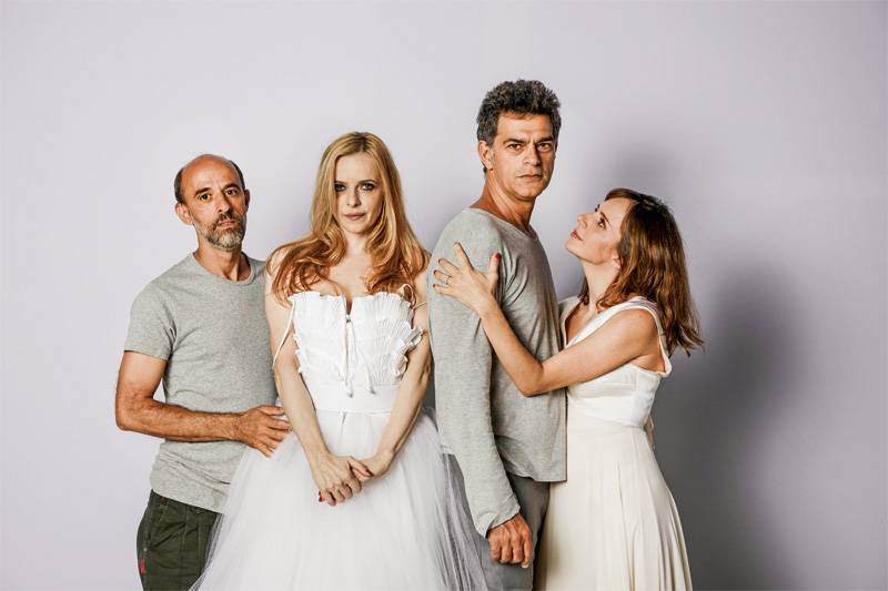 Donizeti Mazonas, Maria Luisa Mendonça, Eduardo Moscovis e Virginia Buckowski 