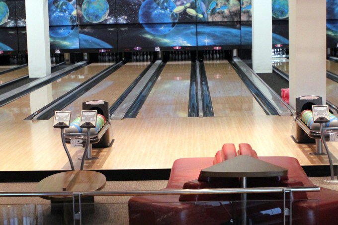Villa Bowling – Shopping West Plaza