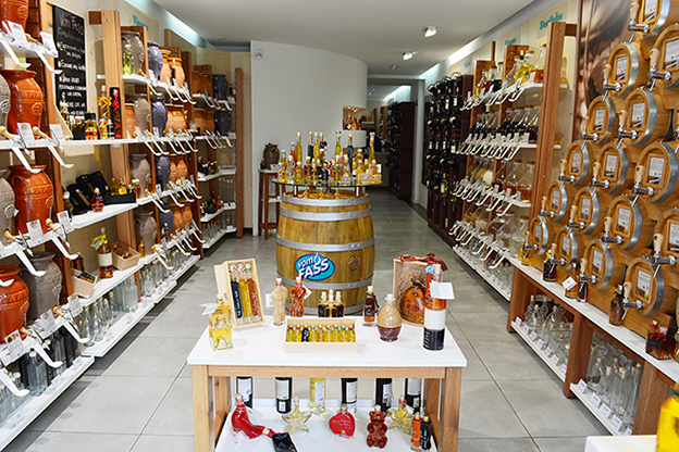 Primeira franquia no Brasil da rede alemã Vom Fass Primeira franquia no Brasil da rede alemã Vom Fass