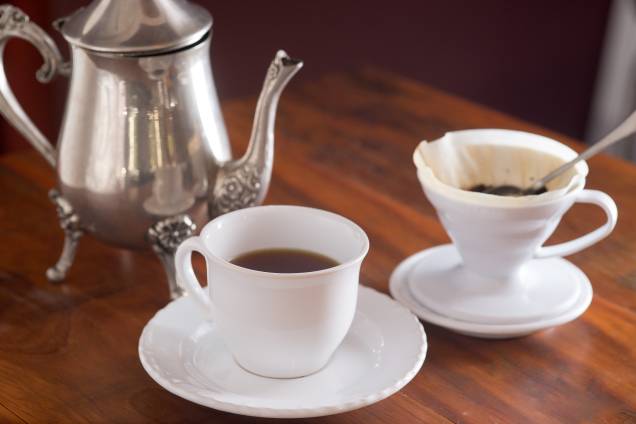 O café Jacu Bird, procedente do Espírito Santo, é coado na Hario O café Jacu Bird, procedente do Espírito Santo, é coado na Hario