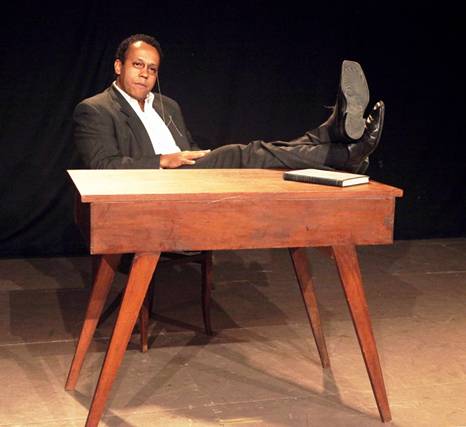 A direção é de Luiz Eduardo Frin A direção é de Luiz Eduardo Frin