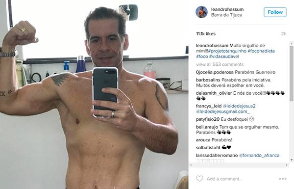 Leandro Hassum surpreende ao exibir tanquinho em foto sem camisa no Instagram nesta quarta (16)