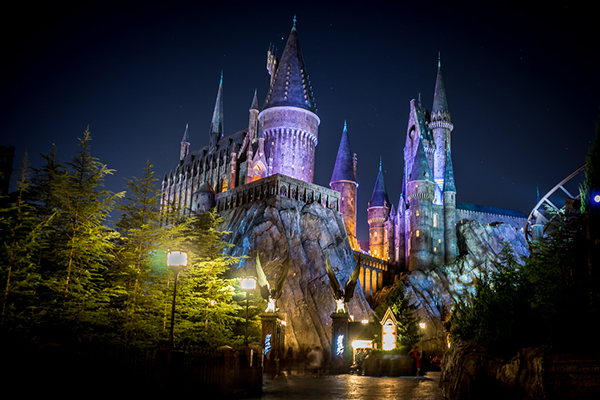 Entenda por que o novo brinquedo do parque temático de “Harry Potter” está provocando tantos enjoos