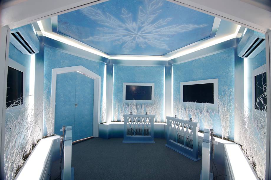 007 - Operação Skyfall: 23ª aventura do agente James Bond 007 - Operação Skyfall: 23ª aventura do agente James Bond