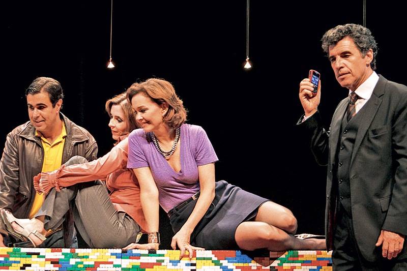 Orã Figueiredo, Deborah Evelyn, Julia Lemmertz e Paulo Betti: diálogos afiados Orã Figueiredo, Deborah Evelyn, Julia Lemmertz e Paulo Betti: diálogos afiados
