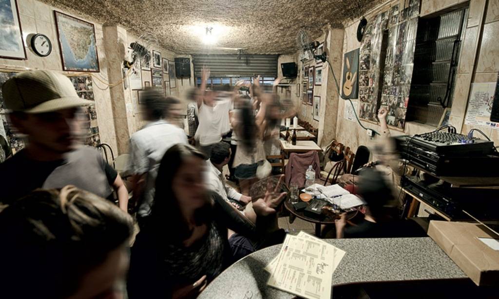 O salão: famoso pelas apresentações musicais O salão: famoso pelas apresentações musicais