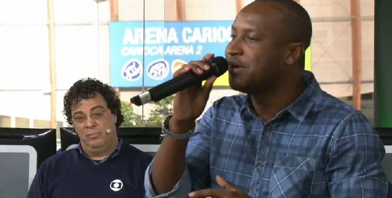 Reação de Casagrande ao show de Thiaguinho no ‘Estúdio Olímpico’ vira piada