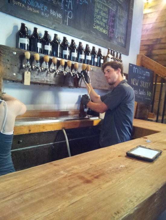 Por que você ainda vai trocar suas garrafas por um growler