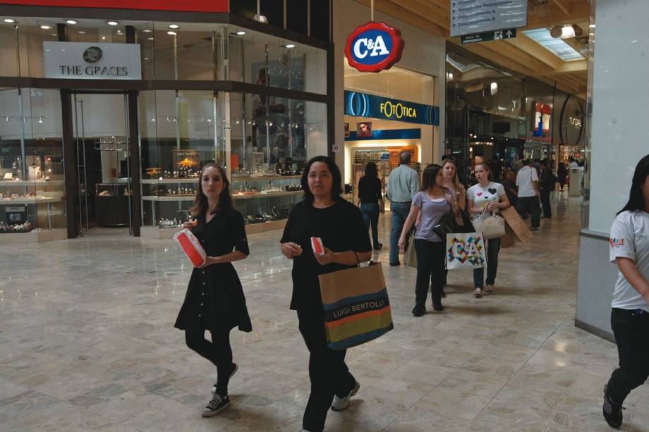 Shopping Center Norte: corredores amplos